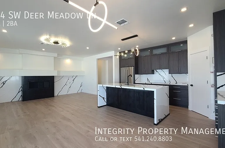 224 SW Deer Meadow Ln — Photo 7