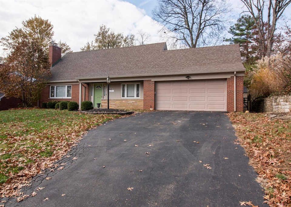 1st image of 6465 Honeysuckle Dr