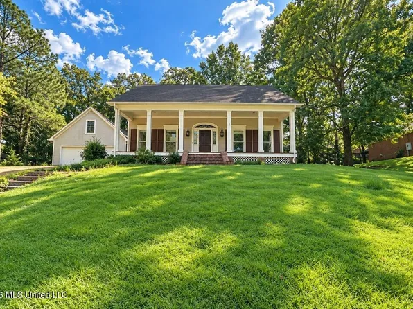 111 Newport Cir, Clinton, MS 39056