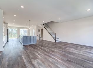 22272 Cornerstone Crossing Ter, Ashburn, VA 20148