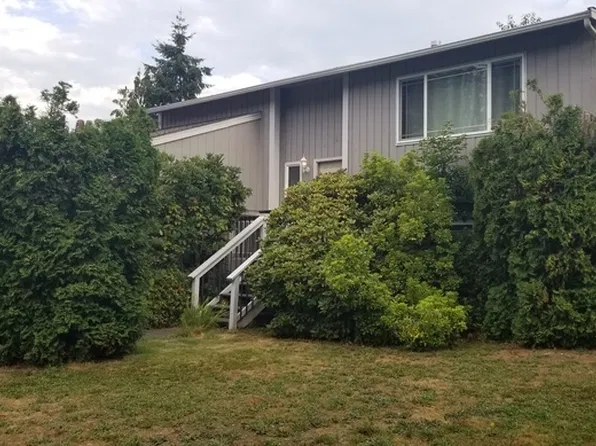 4221 152nd Pl SW, Lynnwood, WA 98087