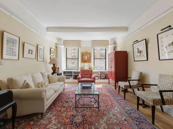 41 West 96th Street image 1 of 13