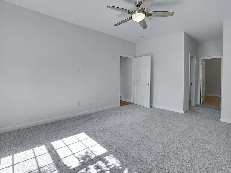 1302 Liberty Pike — Photo 26