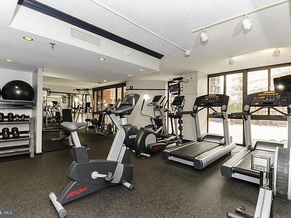 24/7 Gym