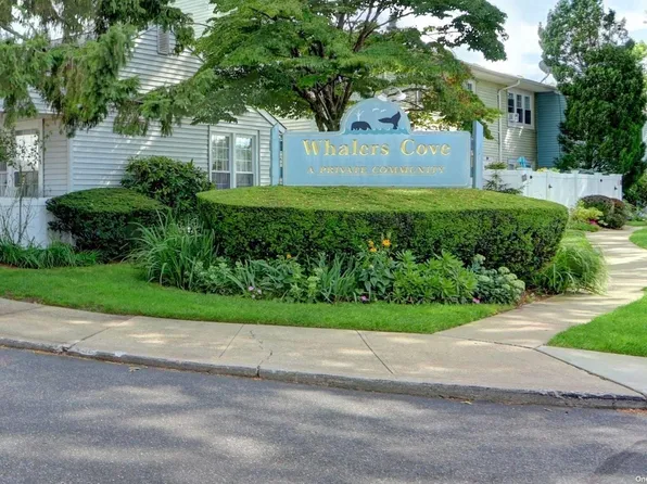 32 Whalers Cv #32, Babylon, NY 11702