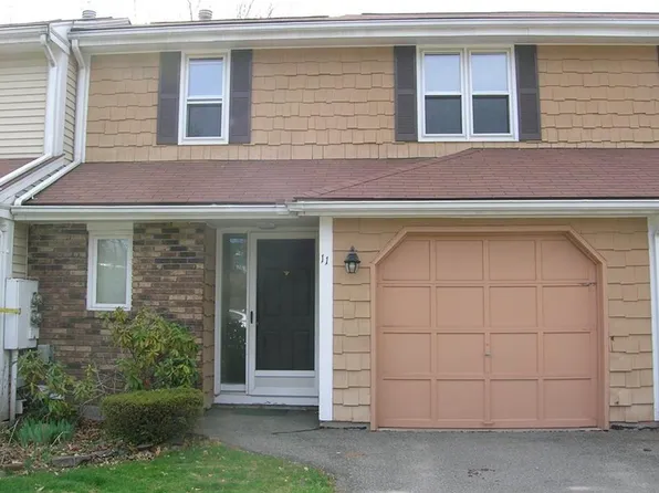 11 Juniper Pl, Rocky Hill, CT 06067