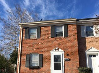 100 Farrell Ln, Fredericksburg, VA 22408