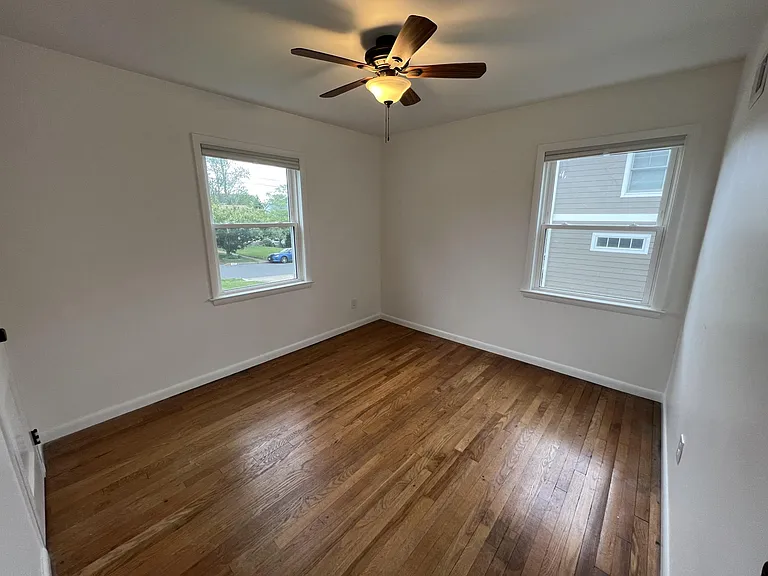 1904 Cherri Dr — Photo 24