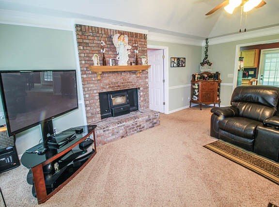 5th image of 56 Lee Road 509