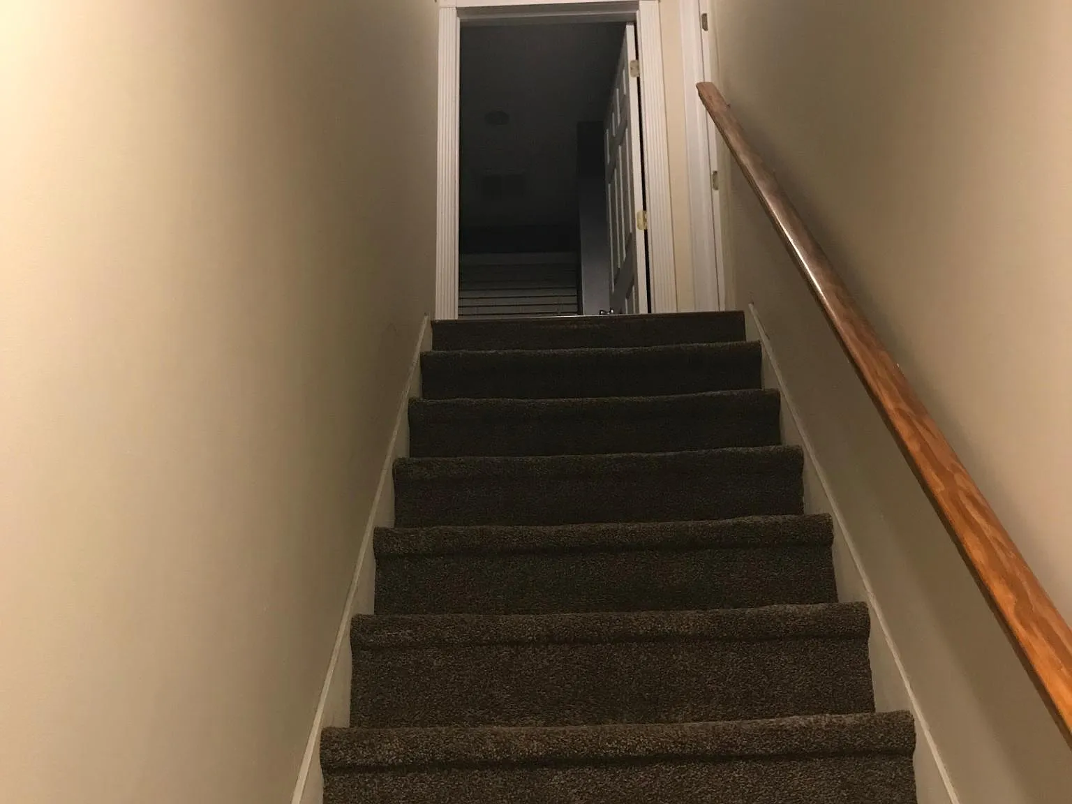 2 bed, 1.5 bath, 1000 sqft, $1,400 — Photo 3