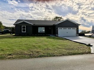 122 Portwood Rd, Clinton, TN 37716