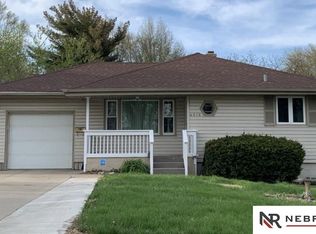 4216 A St, Omaha, NE 68105
