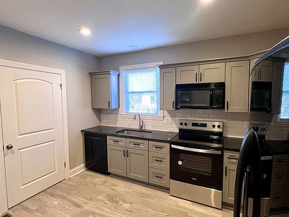 2nd image of 3612 Delaware Ave #2