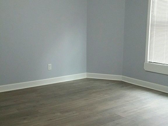 5th image of 845 Wealthy St SE #1-5
