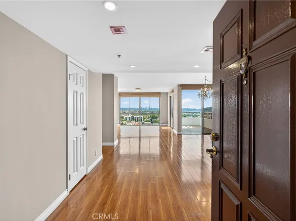 345 Pioneer Dr Unit 1202, Glendale, CA 91203