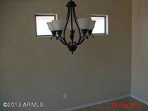 3rd image of 41196 W Thornberry Ln