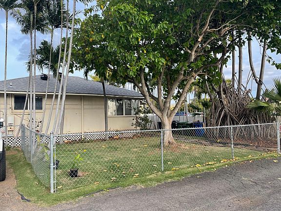 view of home from driveway