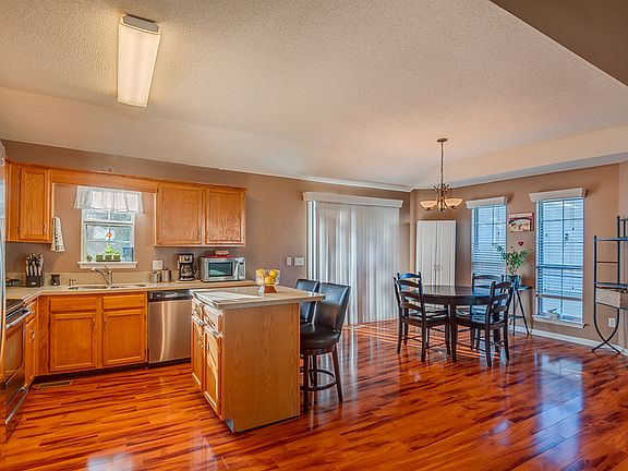 5th image of 6620 White Tail Dr