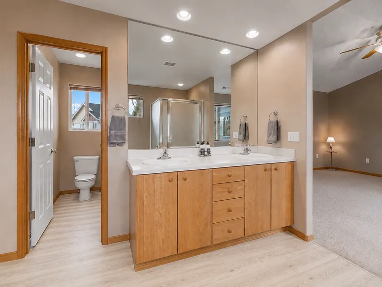 17221 SE 23rd Dr — Photo 22