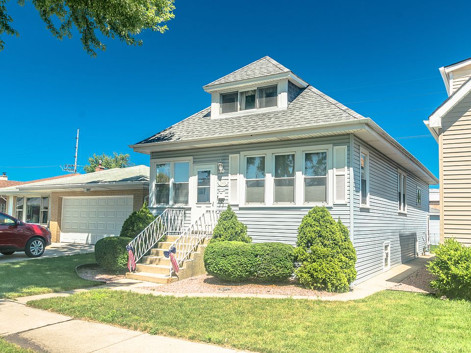 1st image of 10429 Lacrosse Ave