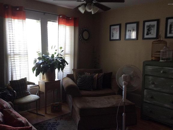 5th image of 1008 9th Ave