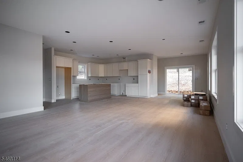 1225 Sussex Tpke #D
