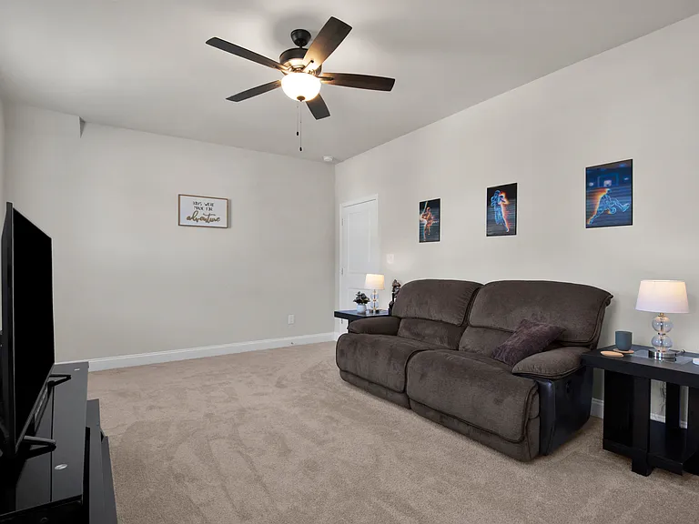 224 Timber Skip Dr — Photo 24