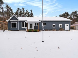 707 Washburn St, Howard City, MI 49329