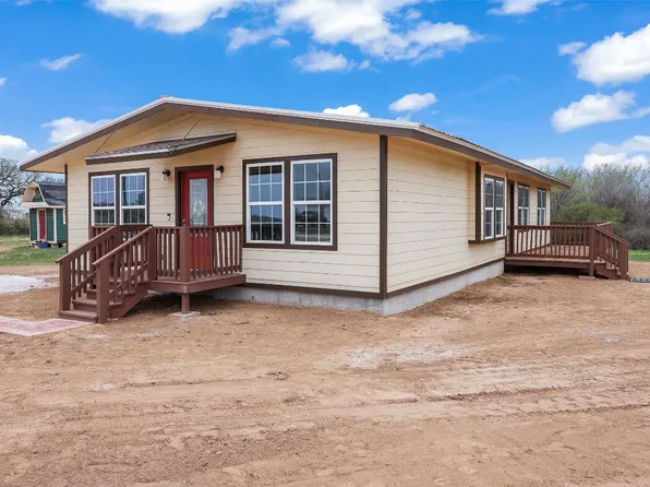 105 Frances Ln, Springtown, TX 76082