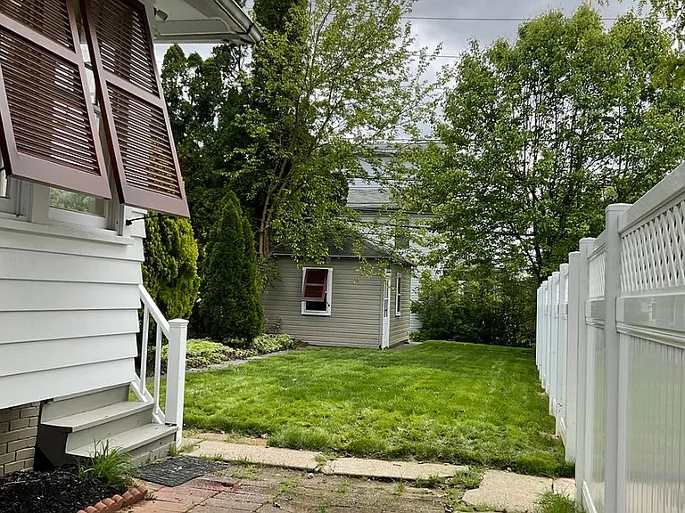 229 Cocoa Ave — Photo 30