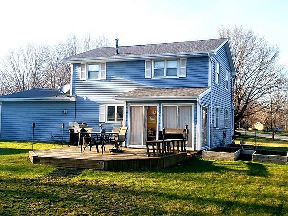 4th image of 803 Greenfield Ave