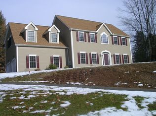 35 Dionigi Dr, Durham, CT 06422