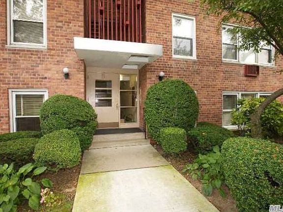 2nd image of 61 Maine Ave APT B22