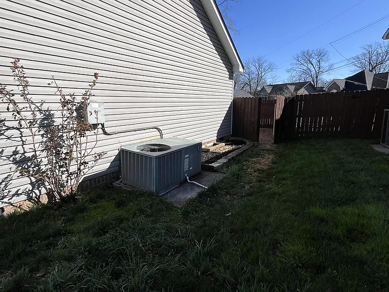 1127 Fitzpatrick Rd — Photo 33
