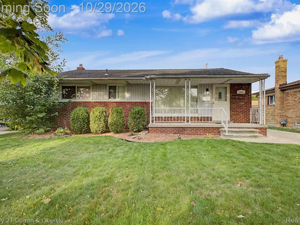 2446 Medford St, Trenton, MI 48183