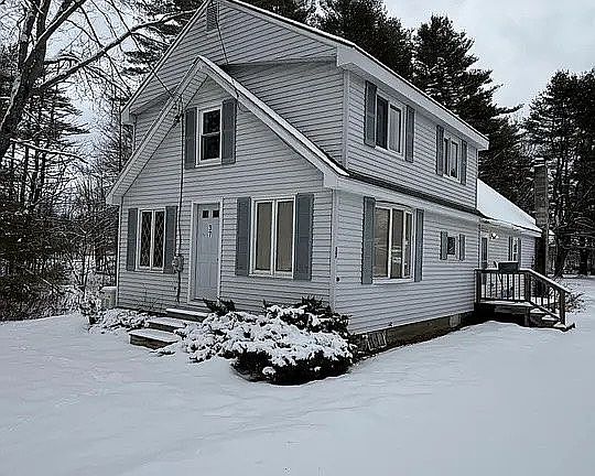 2nd image of 37 Pleasant St