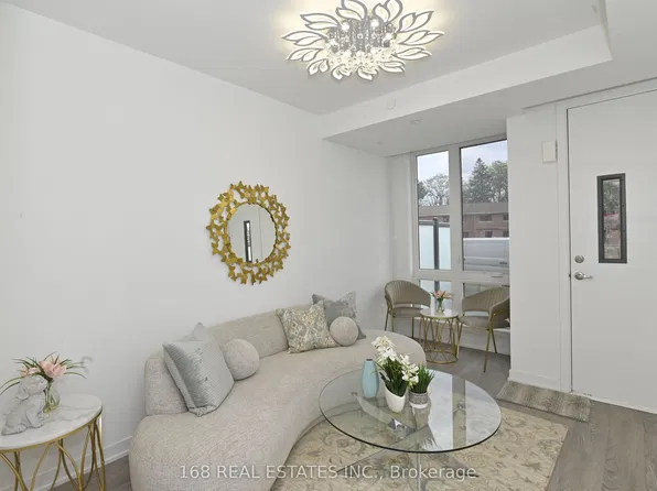20 Turtle Island Rd, Toronto, ON M6A 0G2