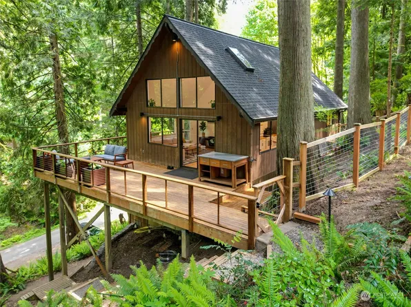 32 Maple Ct, Bellingham, WA 98229