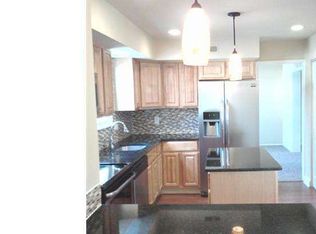 38 Saratoga Dr, New Castle, DE 19720