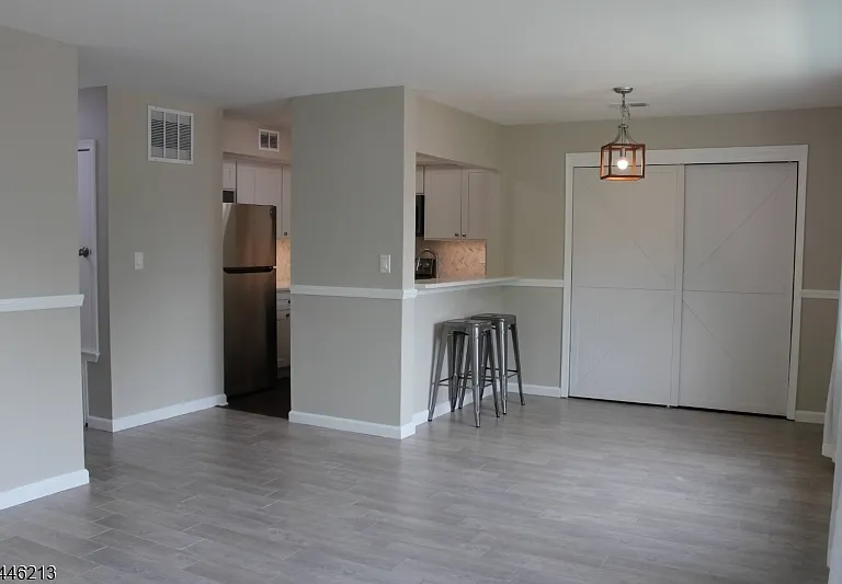 37 Ray Ct — Photo 4