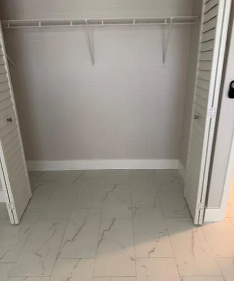 9448 Saddlebrook Dr — Photo 23