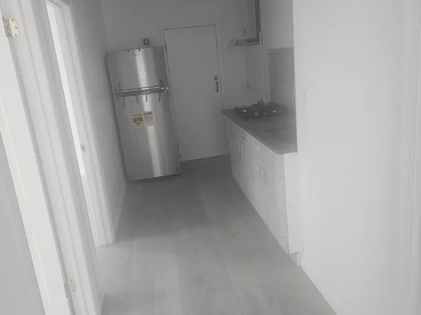 (undisclosed Address), Woodhaven, NY 11421