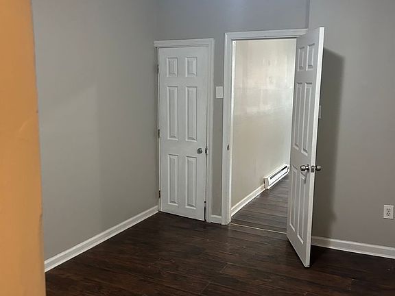4th image of 2069 E Pacific St Floor 1