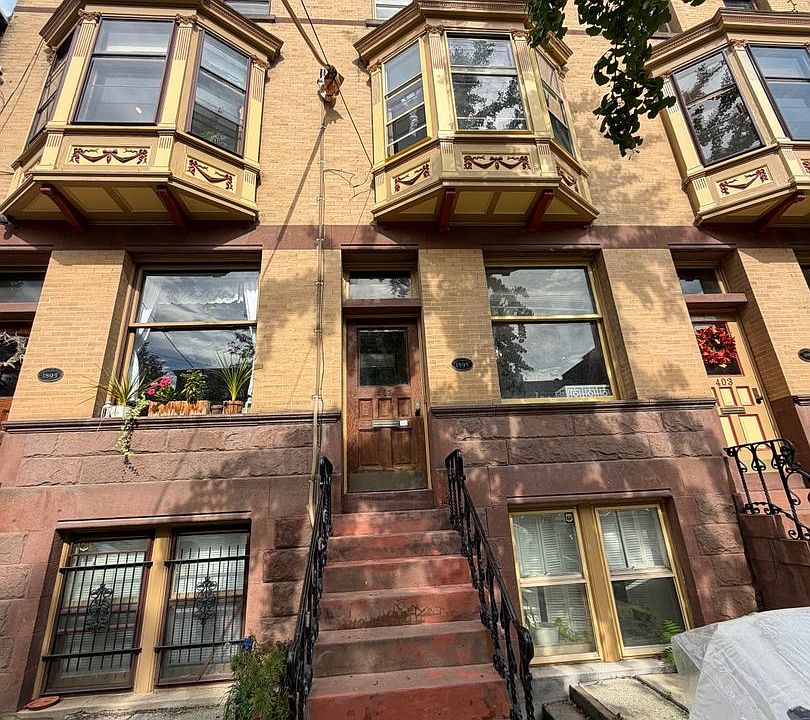 1st image of 405 Hamilton St Unit 1