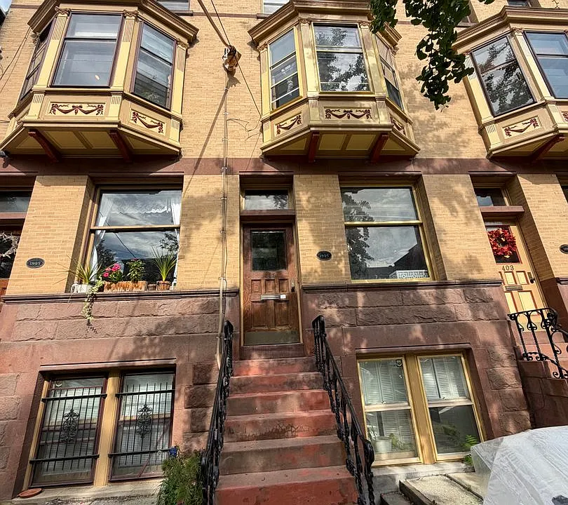 405 Hamilton Street