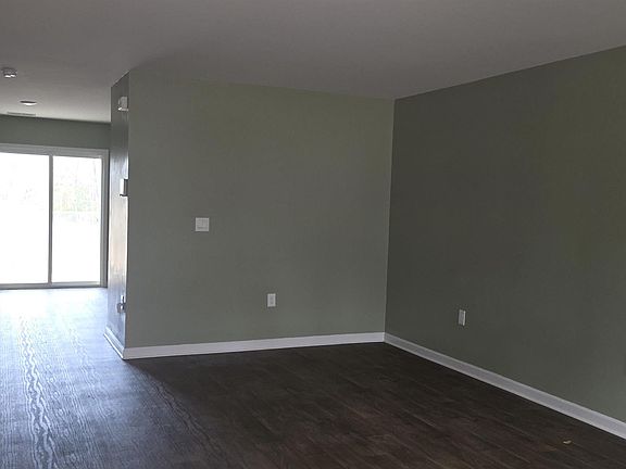 2nd image of 2183 Elmridge Rd