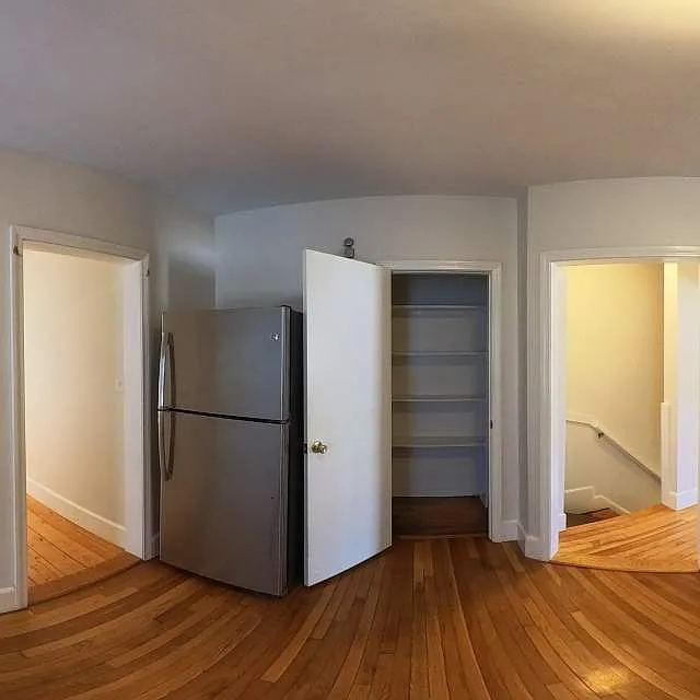 2 bed, 1.0 bath, 875 sqft, $2,775 — Photo 3