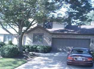 5035 Donegal Cliffs Dr, Dublin, OH 43017