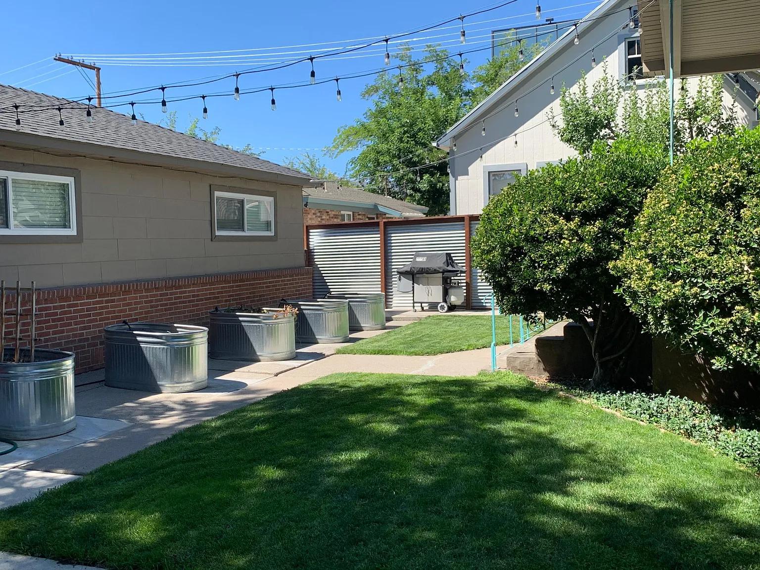 235 Stewart St — Photo 3