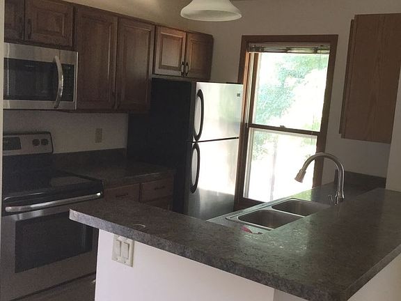 4th image of 7641 Carrington Dr APT D